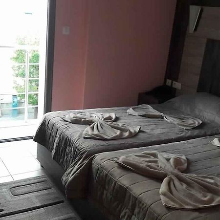 Hotel Matous ตูนิส ภายนอก รูปภาพ